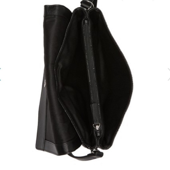 FRENCH Connection
Marin Messenger Bag - Picture 4 of 5